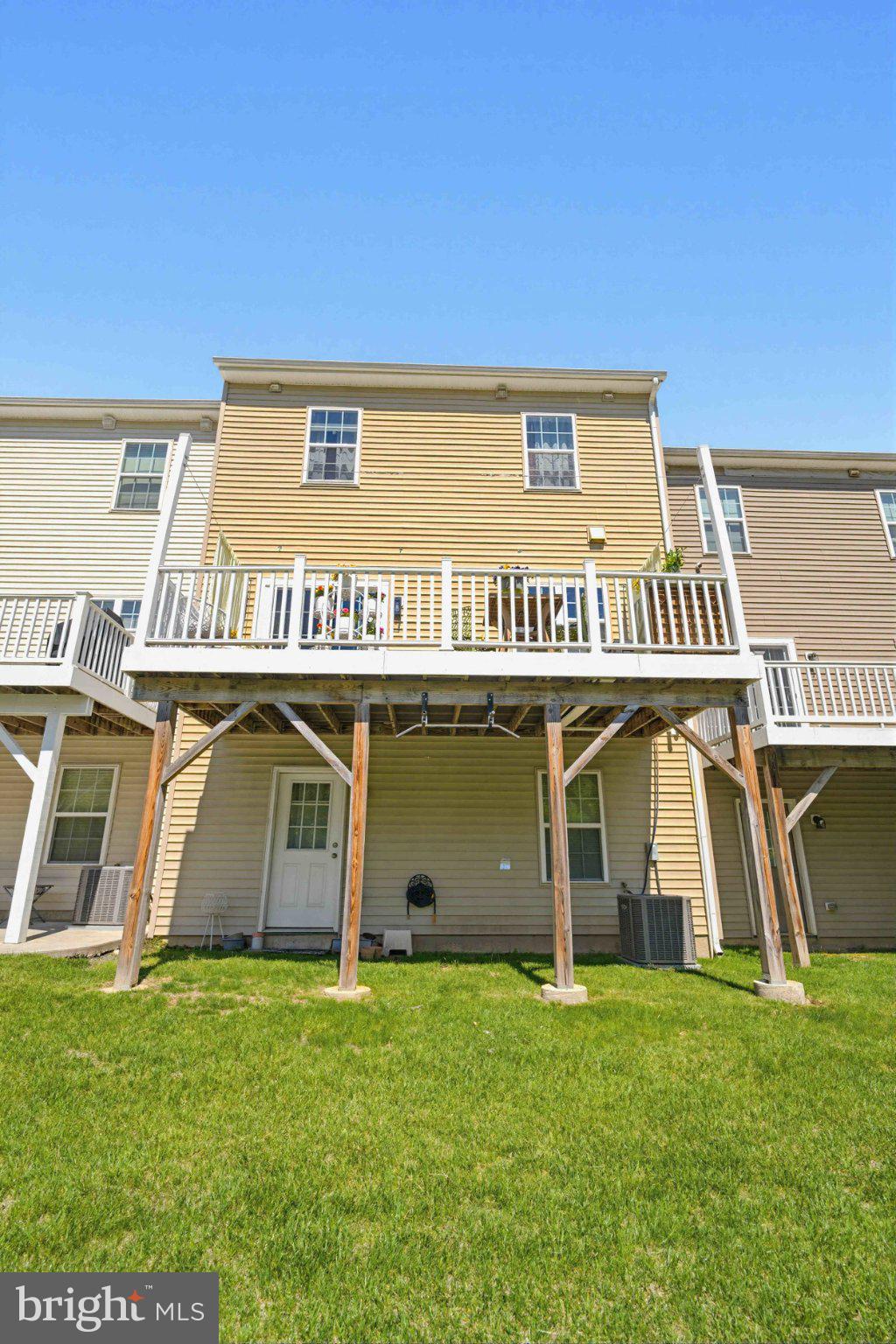 FEASTERVILLE - Residential