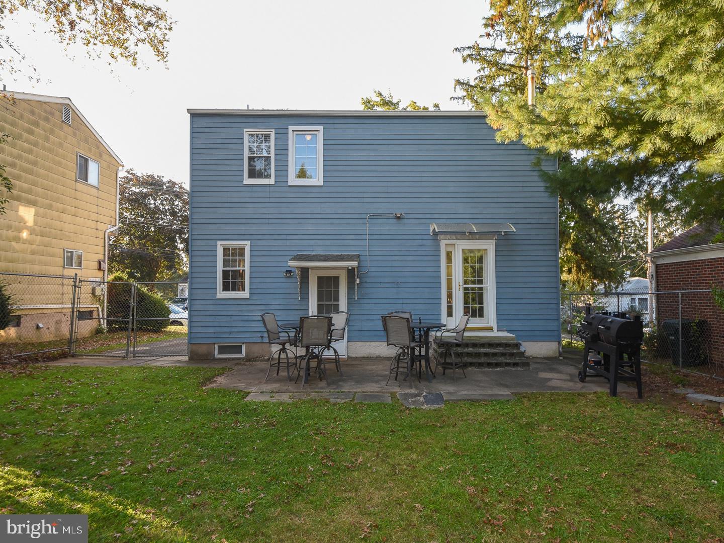 ABINGTON WOODS - Residential Lease
