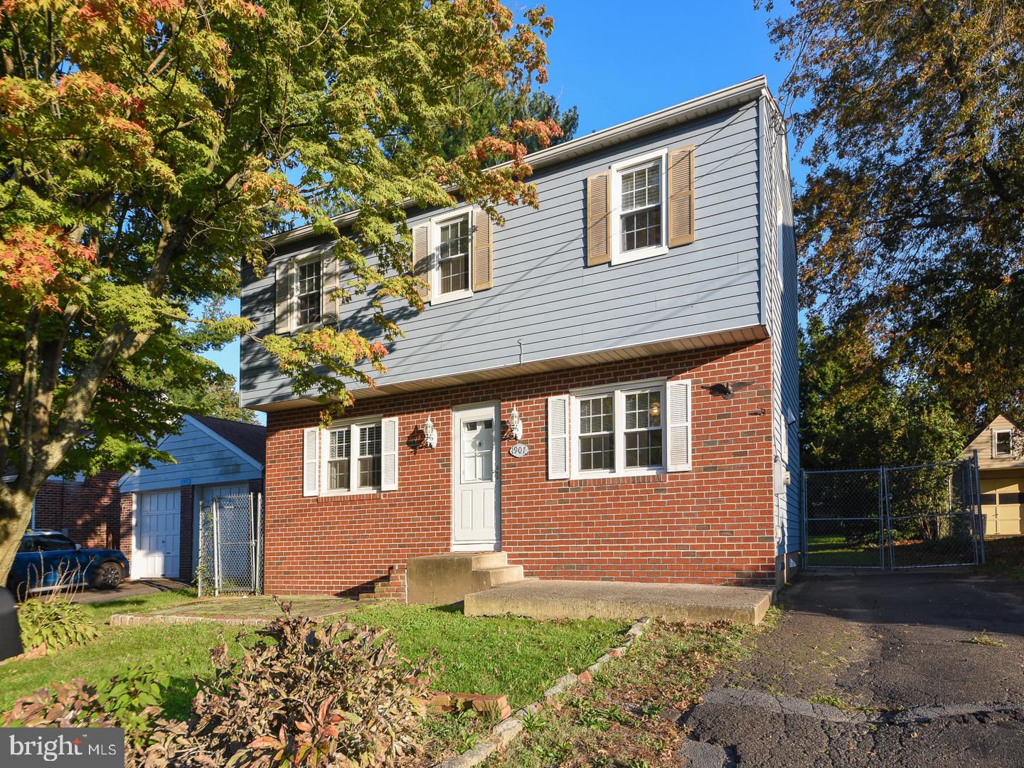 ABINGTON WOODS - Residential Lease