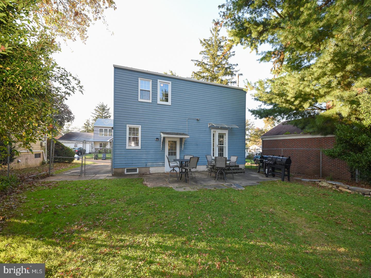 ABINGTON WOODS - Residential Lease