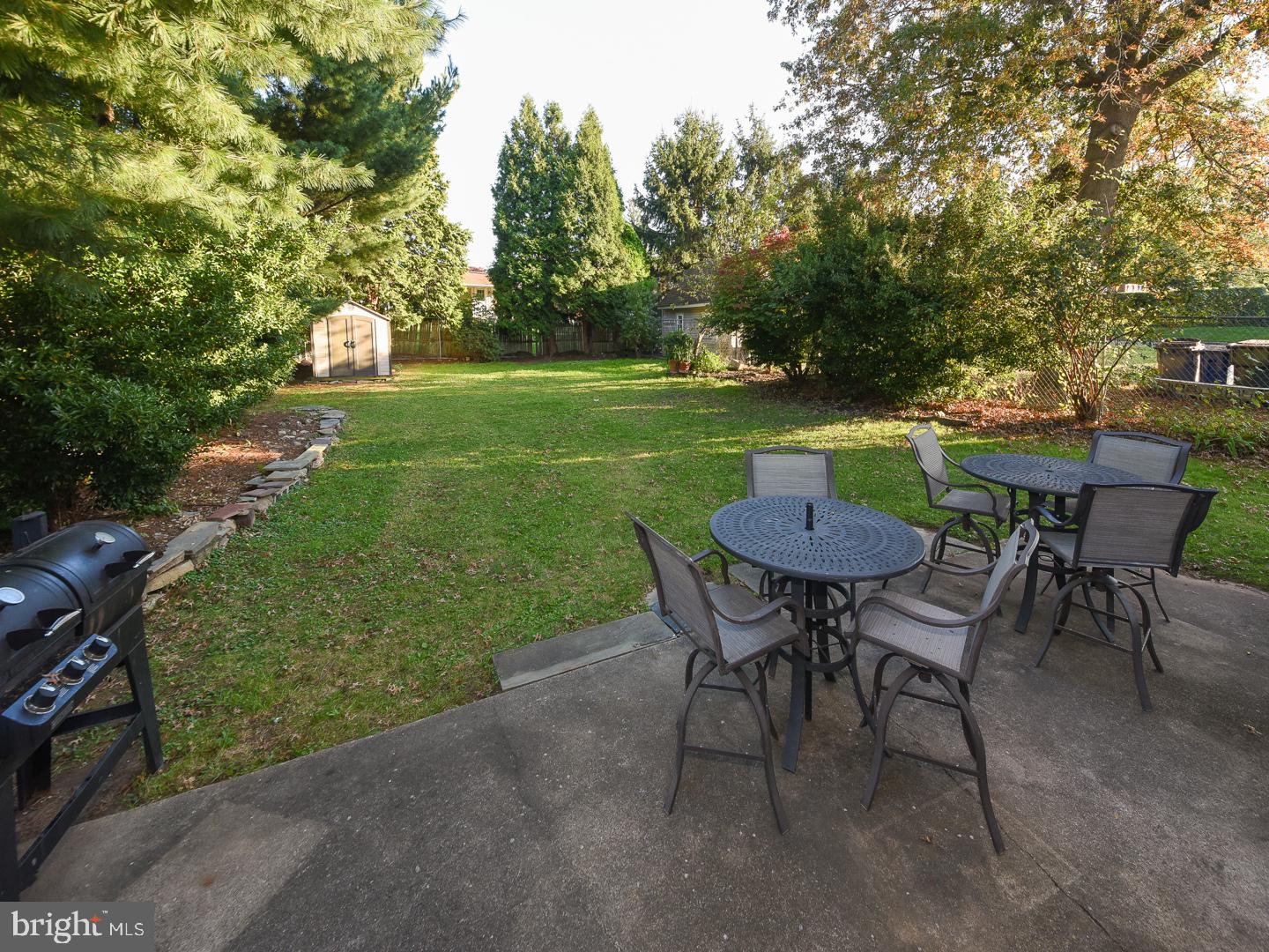 ABINGTON WOODS - Residential Lease