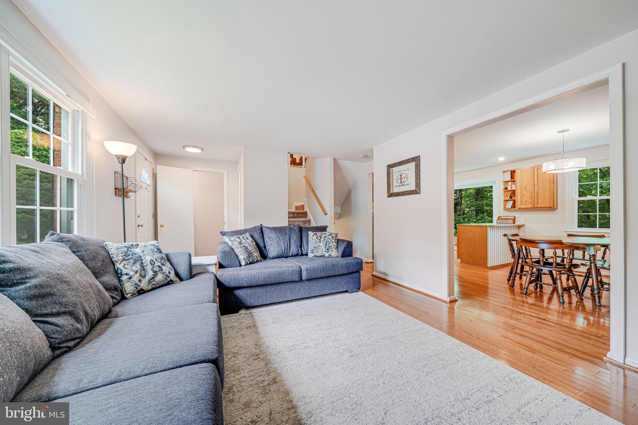 2927 ELLENWOOD DRIVE