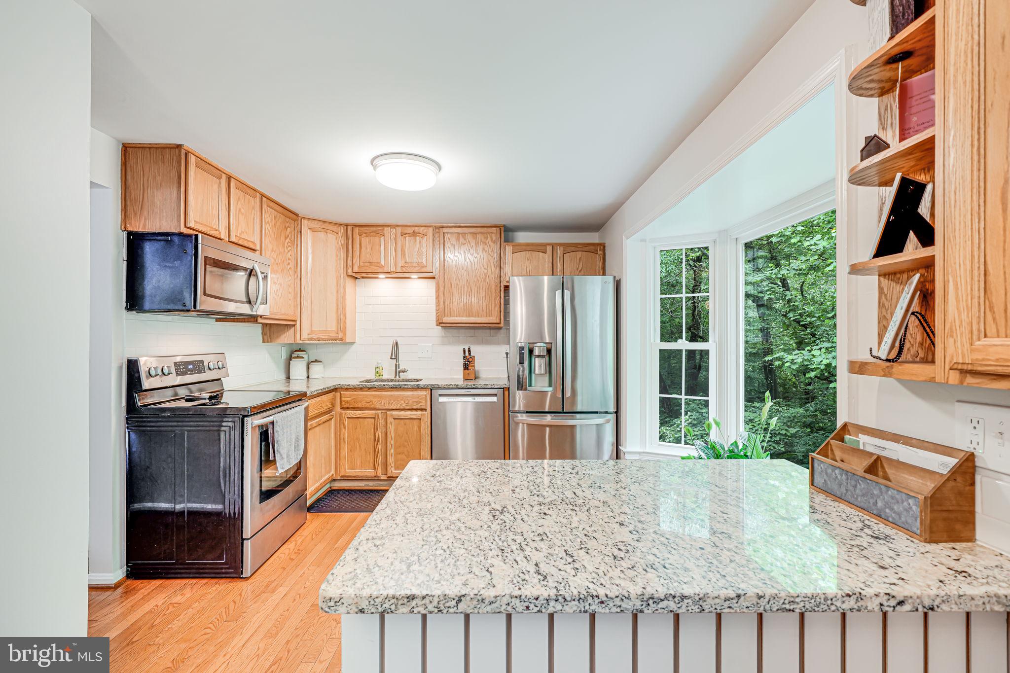 2927 ELLENWOOD DRIVE