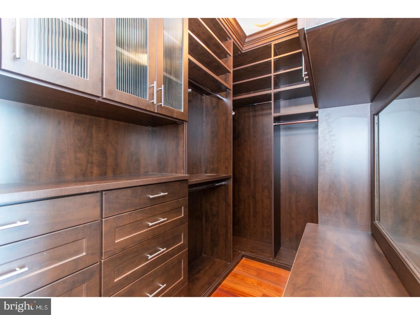 AVENUE OF THE ARTS - Residential