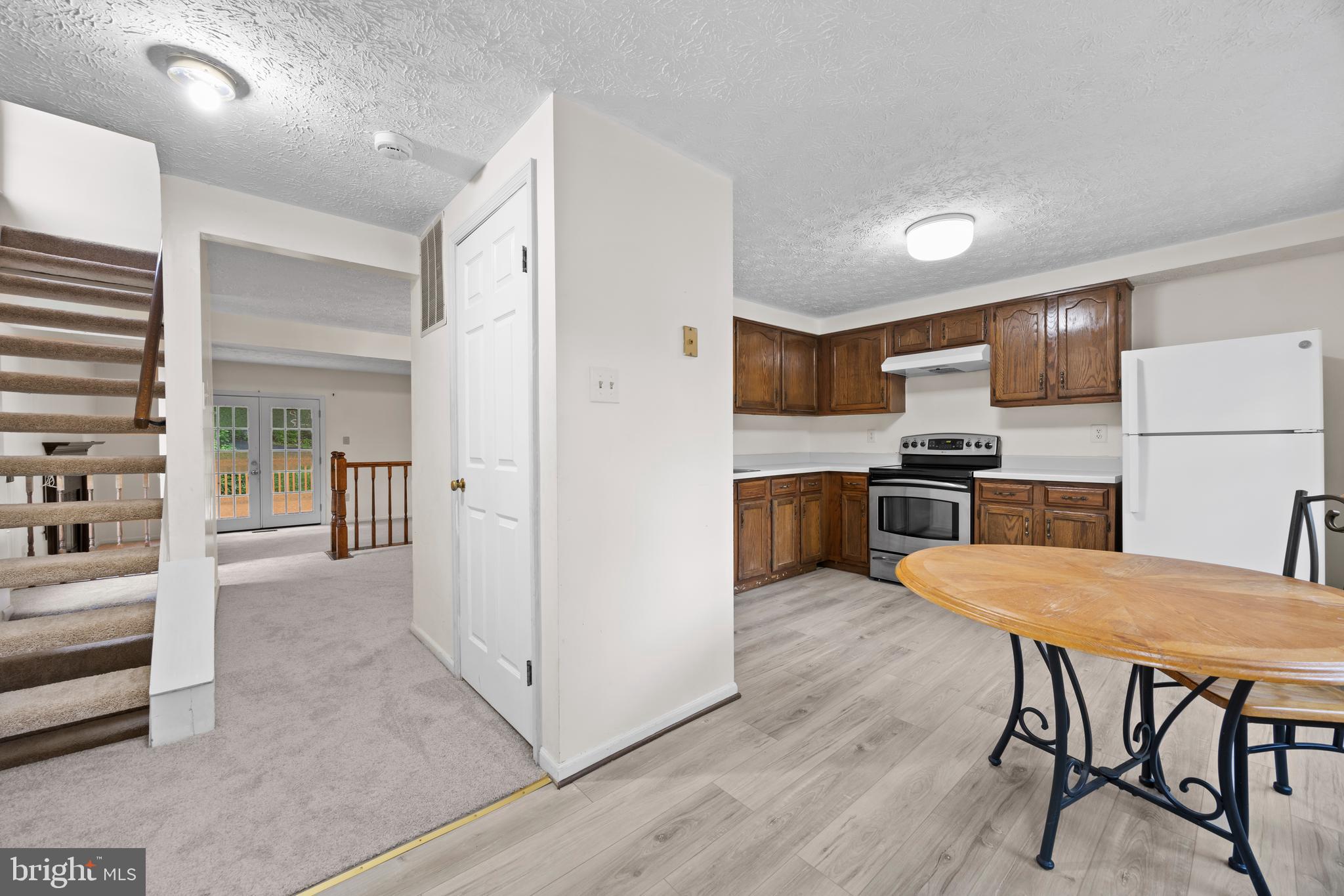 GREEN HOLLY WOODS - Residential