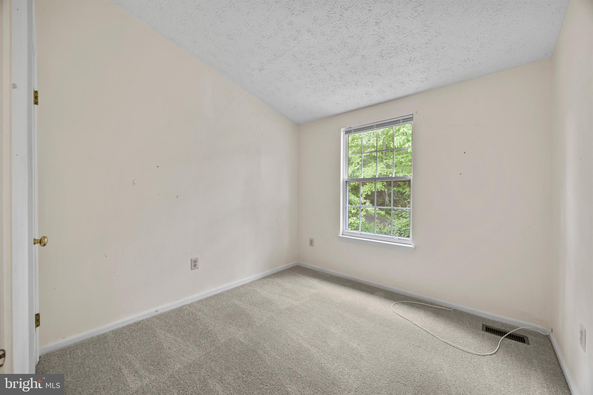 GREEN HOLLY WOODS - Residential