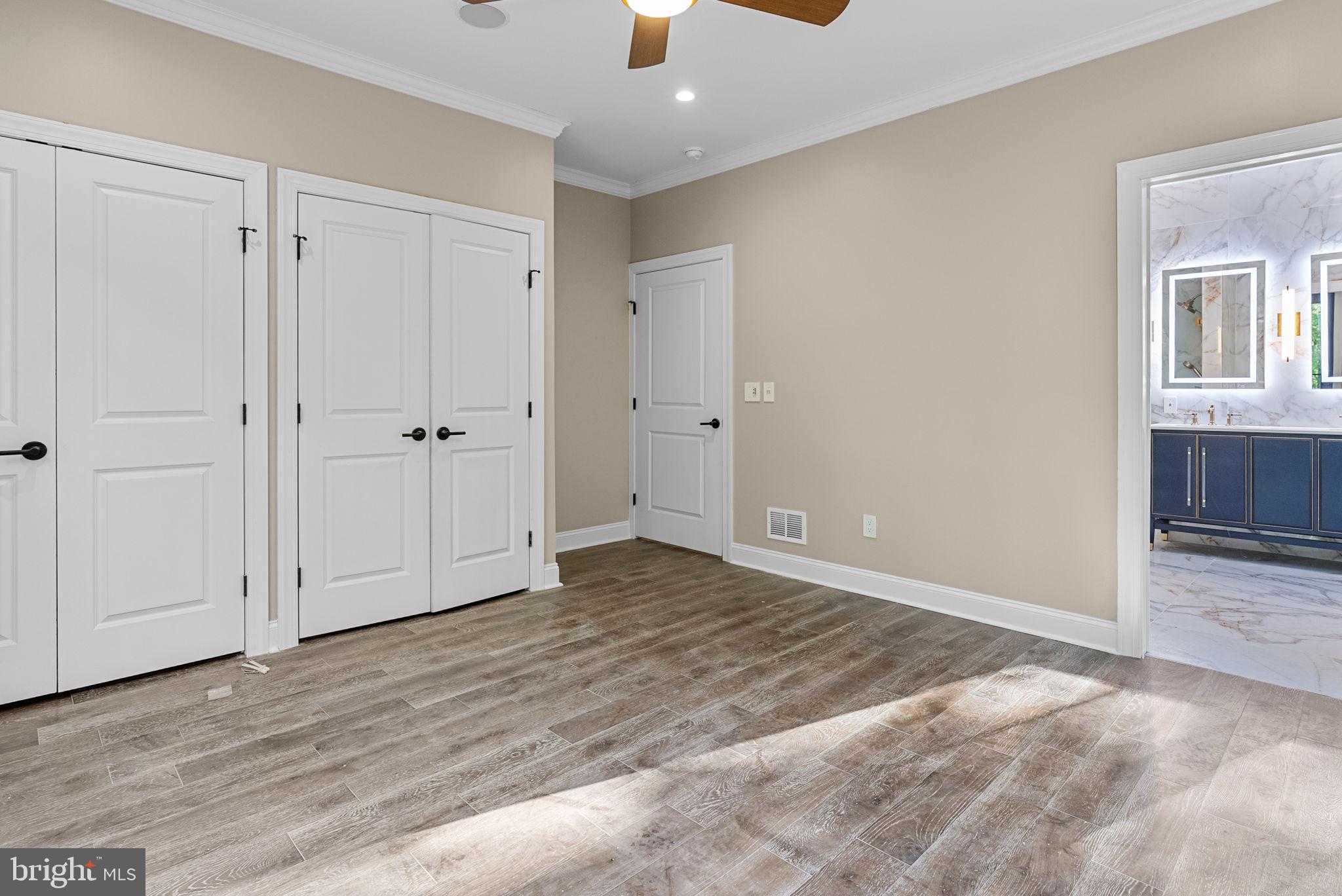 BIG BOULDER LAKE - Residential