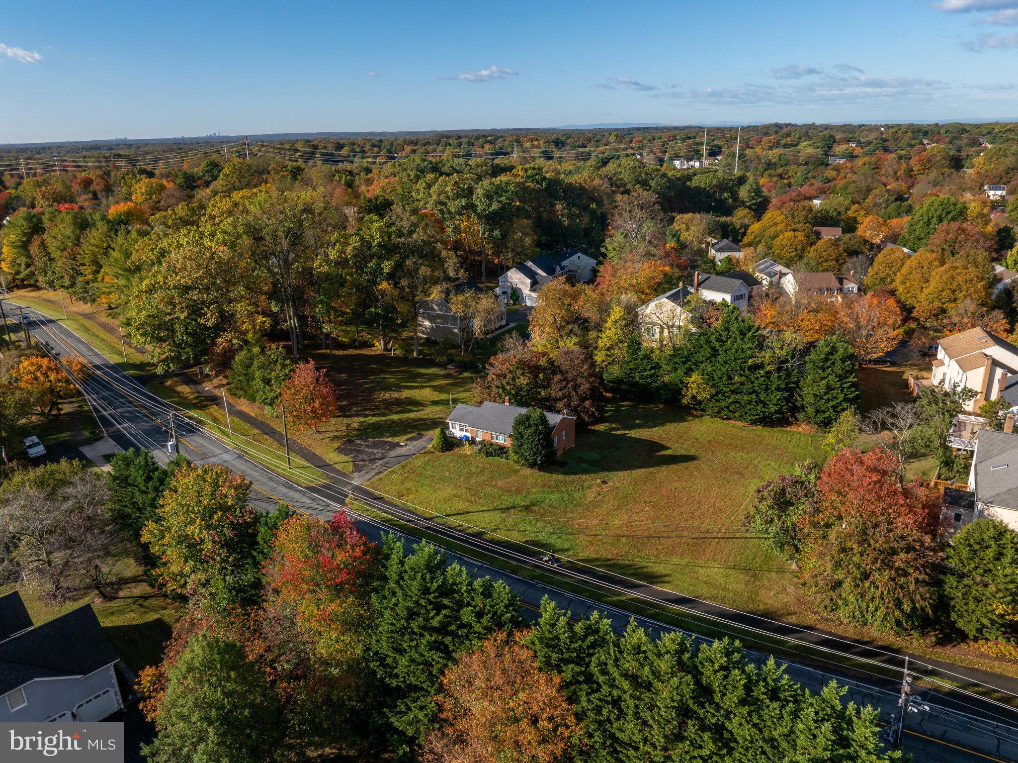 QUINCE ORCHARD ESTATES - Residential