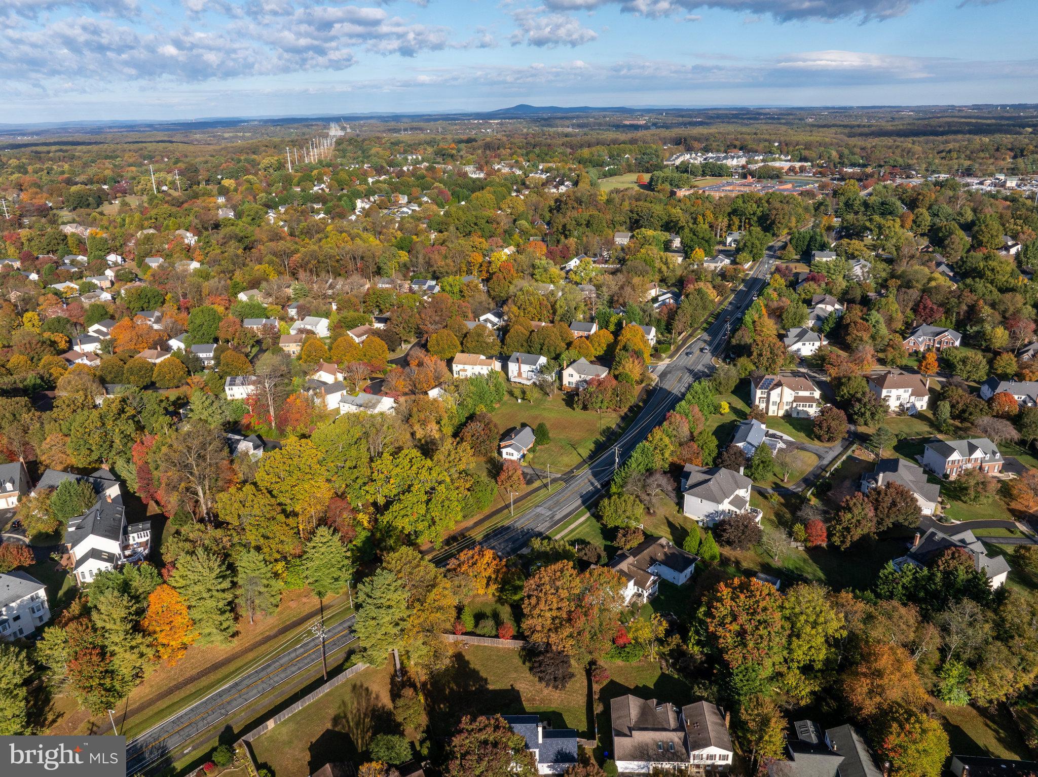 QUINCE ORCHARD ESTATES - Residential