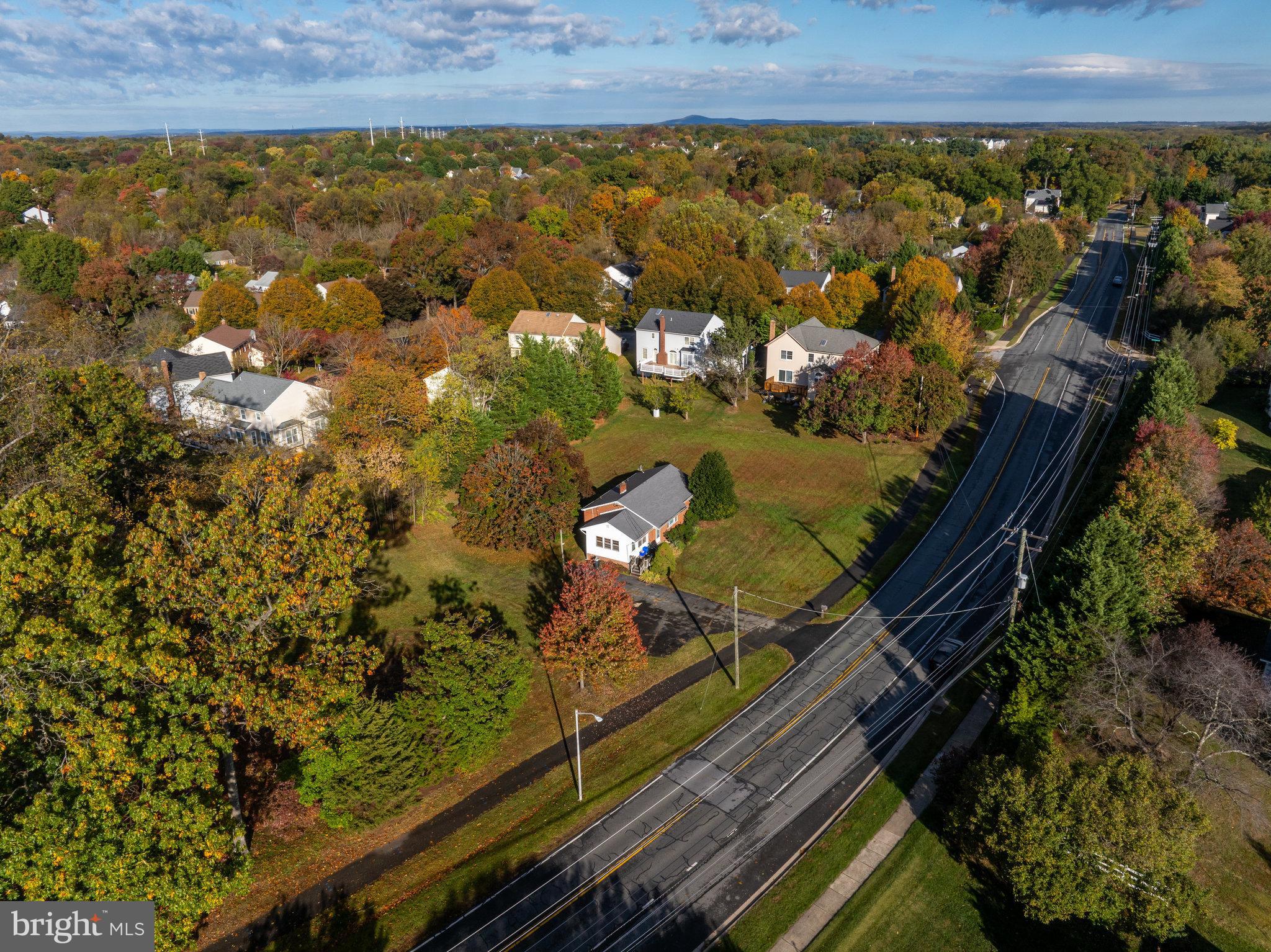 QUINCE ORCHARD ESTATES - Residential