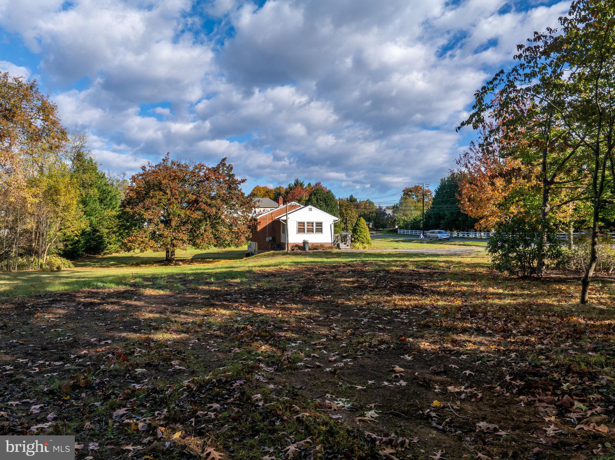 QUINCE ORCHARD ESTATES - Residential