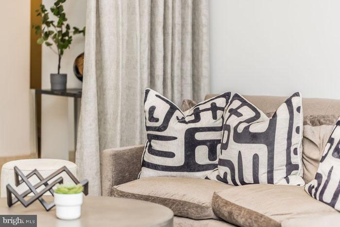 131 BRIDGE STREET 1B-2-2325