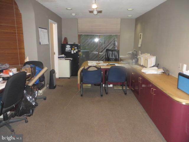 RITTENHOUSE SQUARE - Commercial Sale