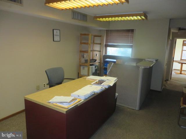 RITTENHOUSE SQUARE - Commercial Sale