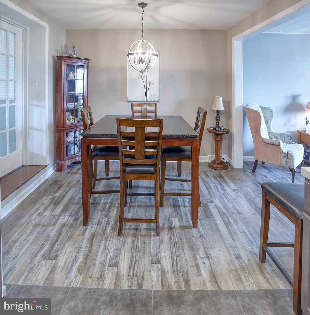 ELMWOOD - Residential