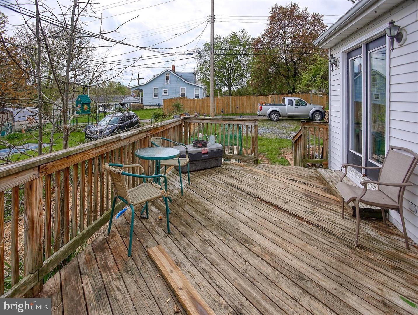 ELMWOOD - Residential