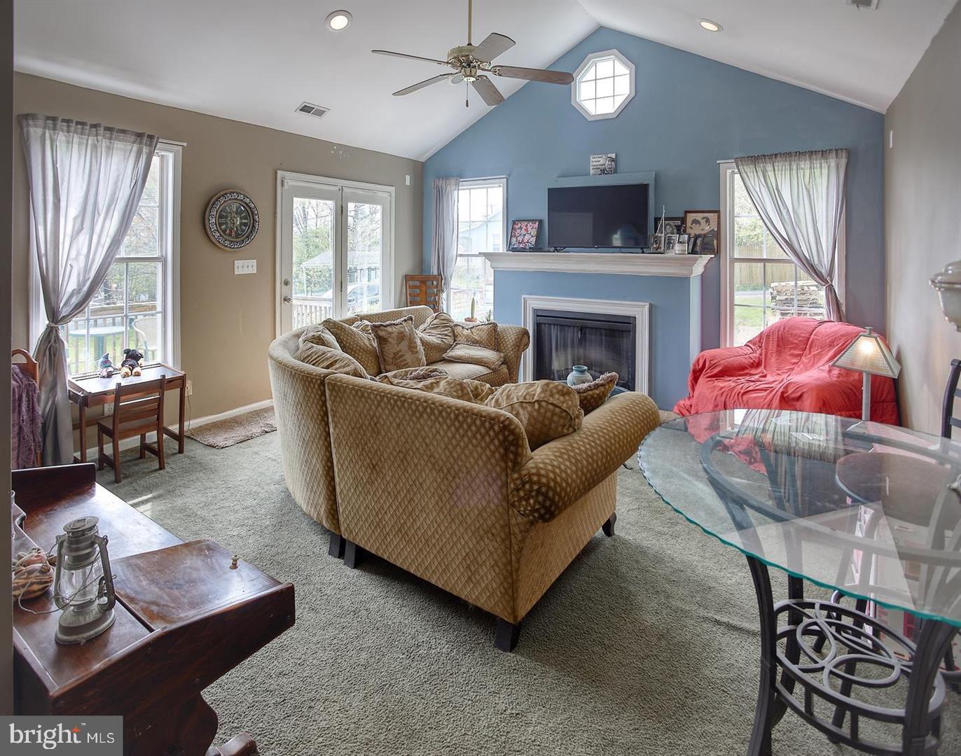 ELMWOOD - Residential