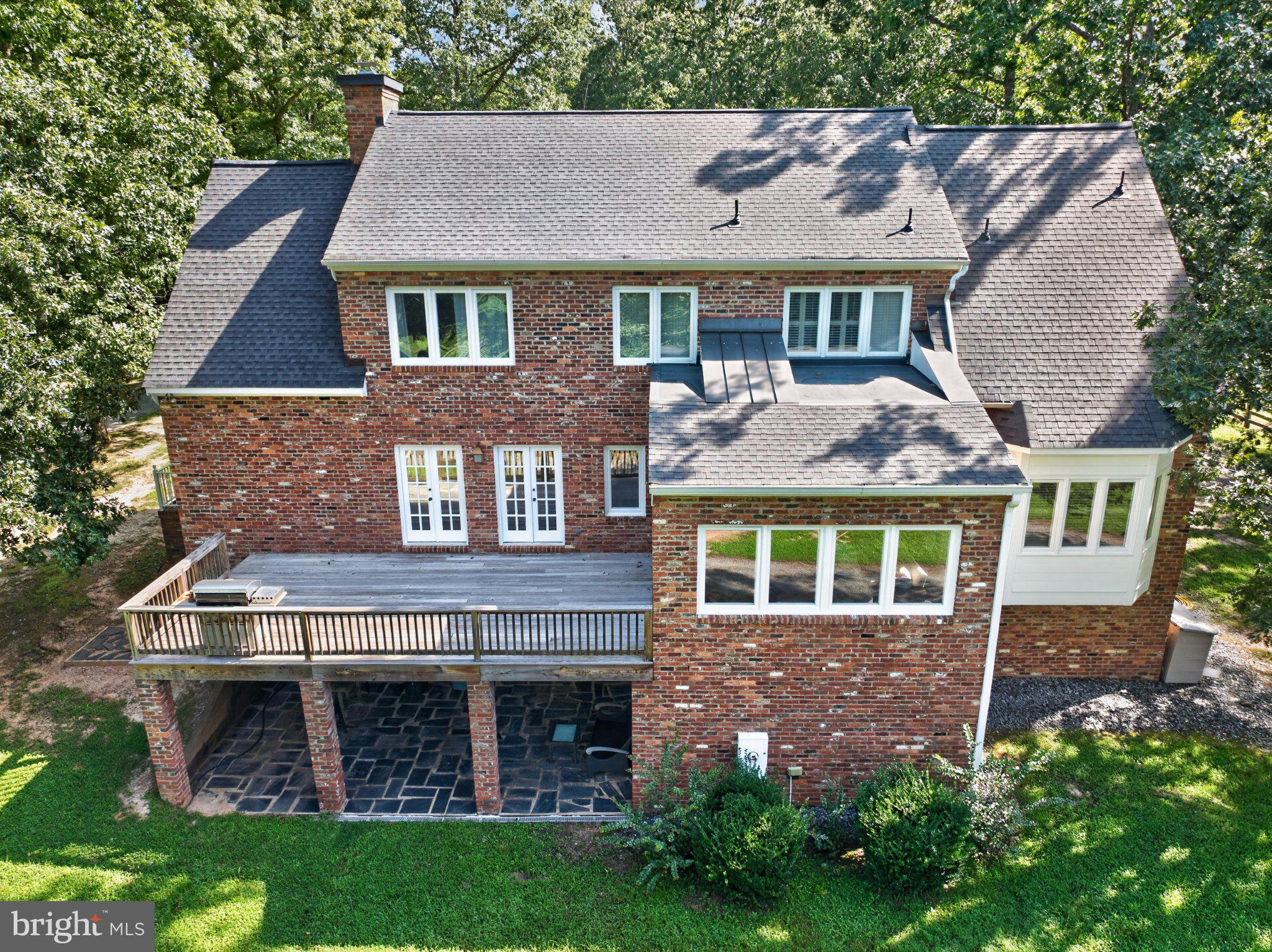 1108 SHALLOW ROAD