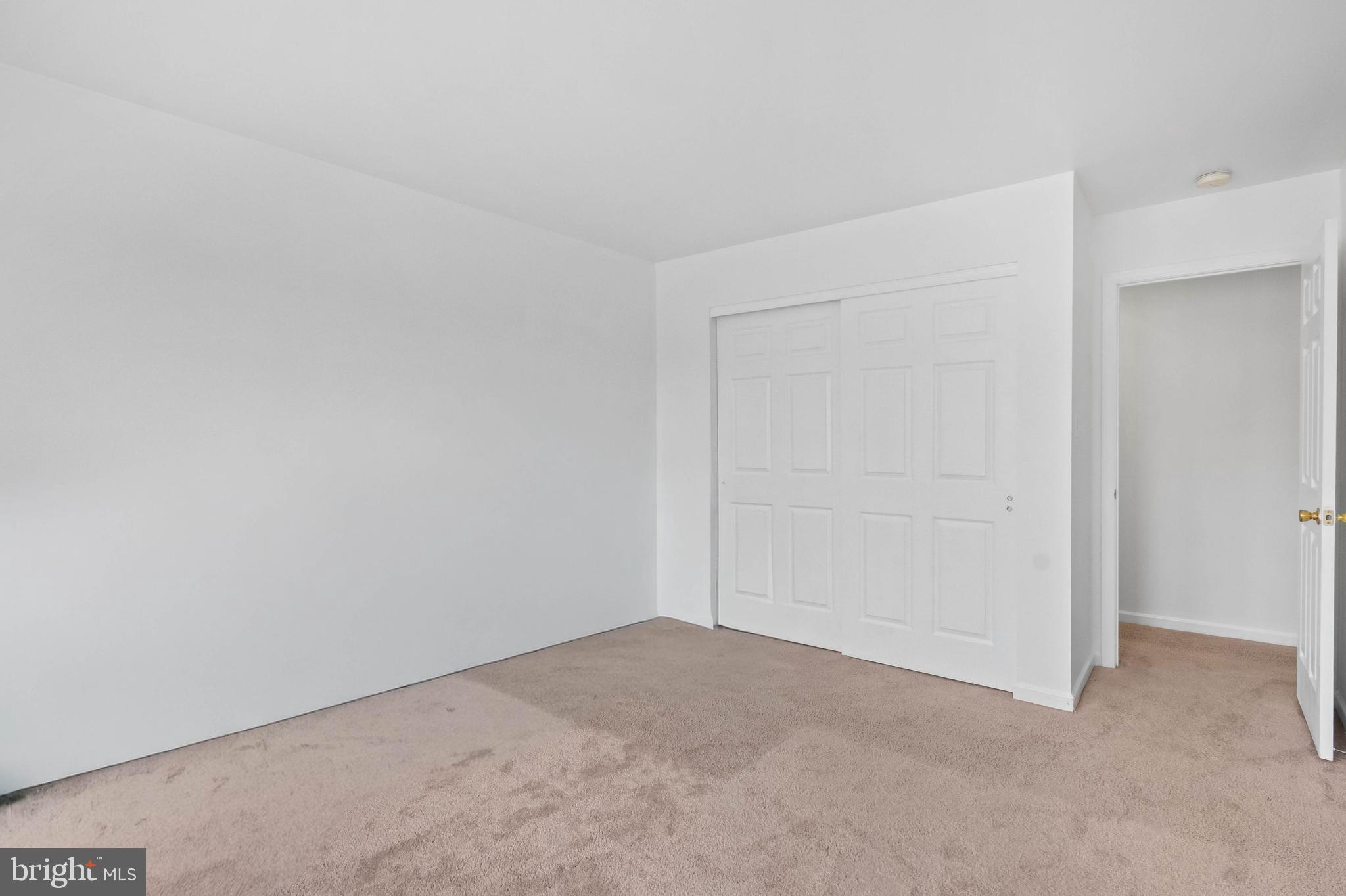 PLEASANT MEADOWS - Residential