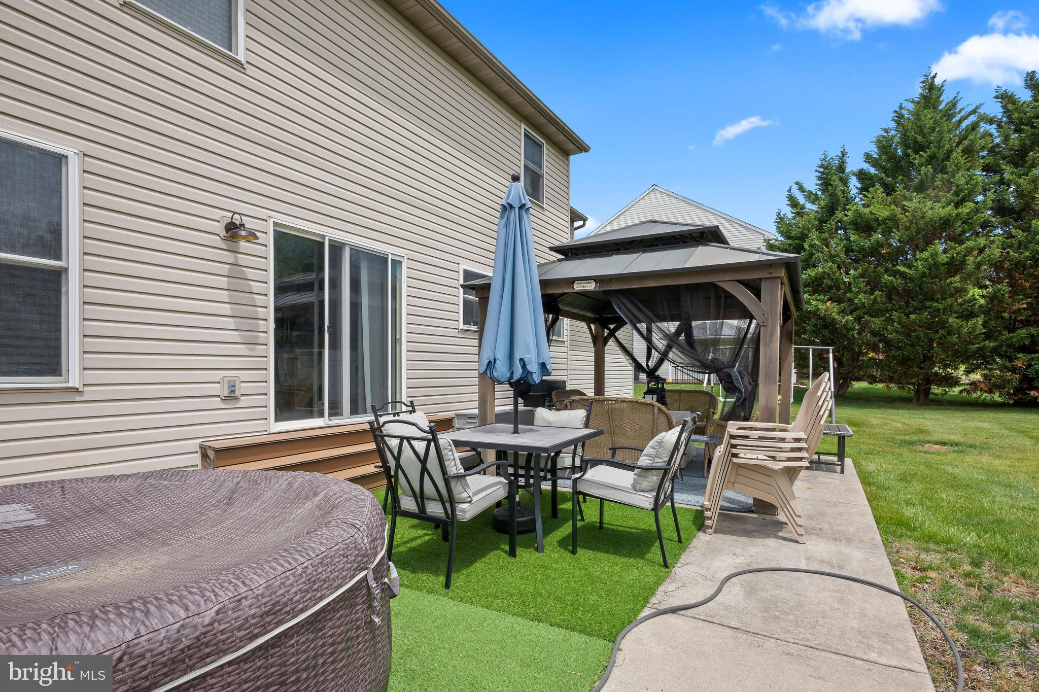 PLEASANT MEADOWS - Residential