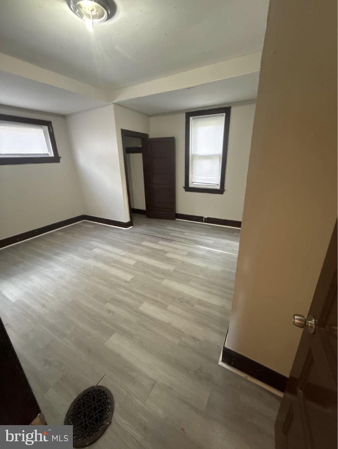 PINE HILL - Residential