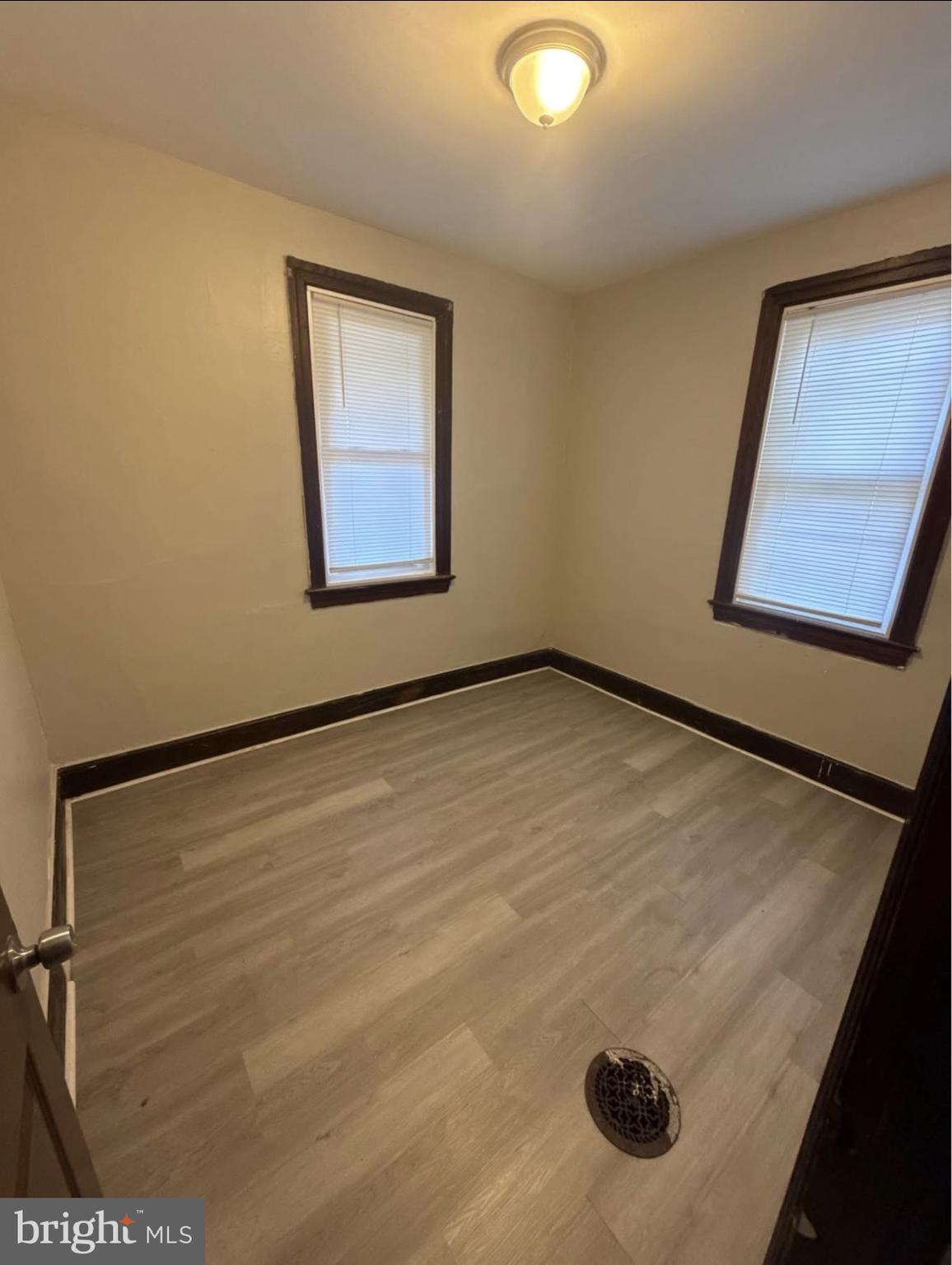 PINE HILL - Residential