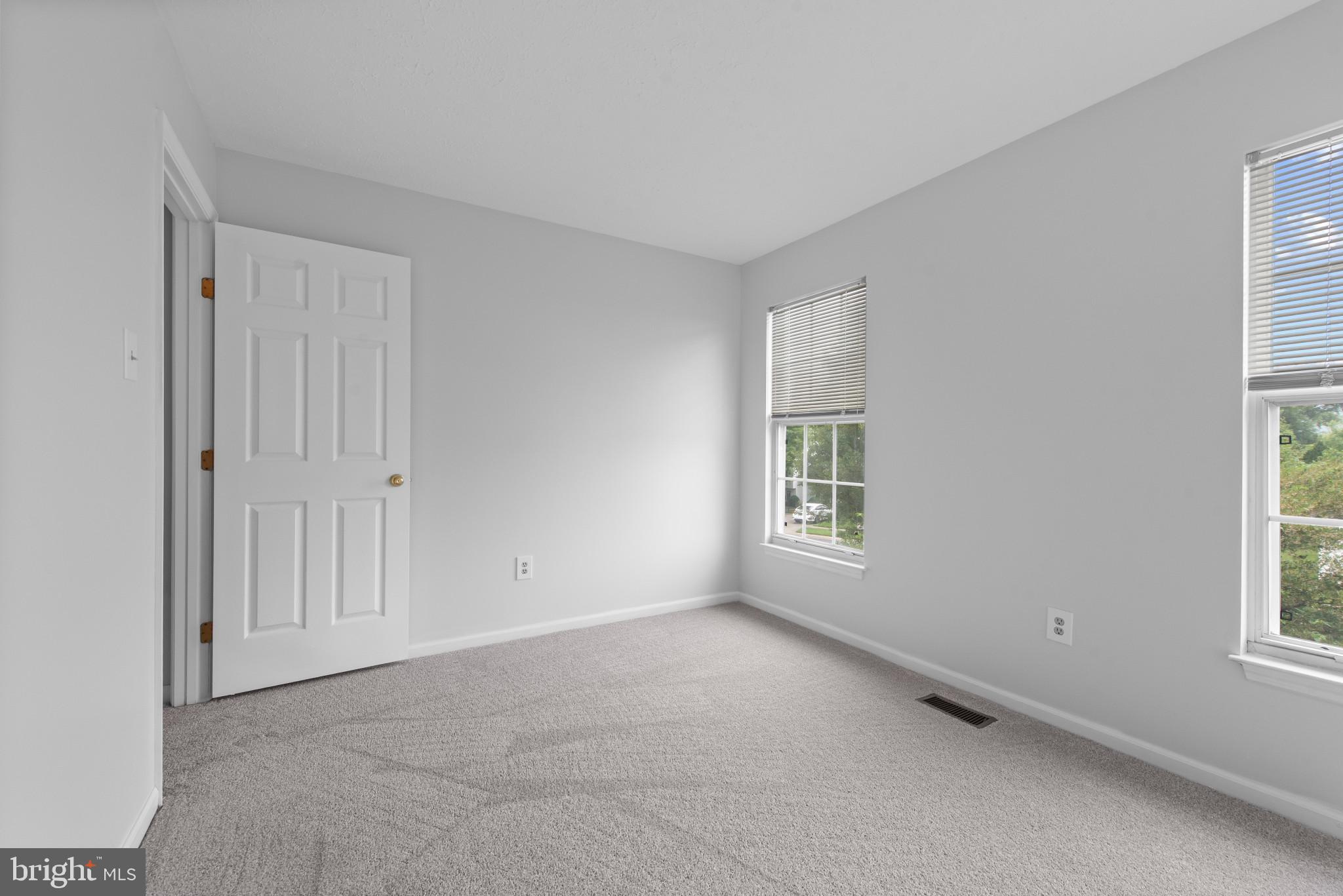 VILLAGE OF BYNUM RUN - Residential