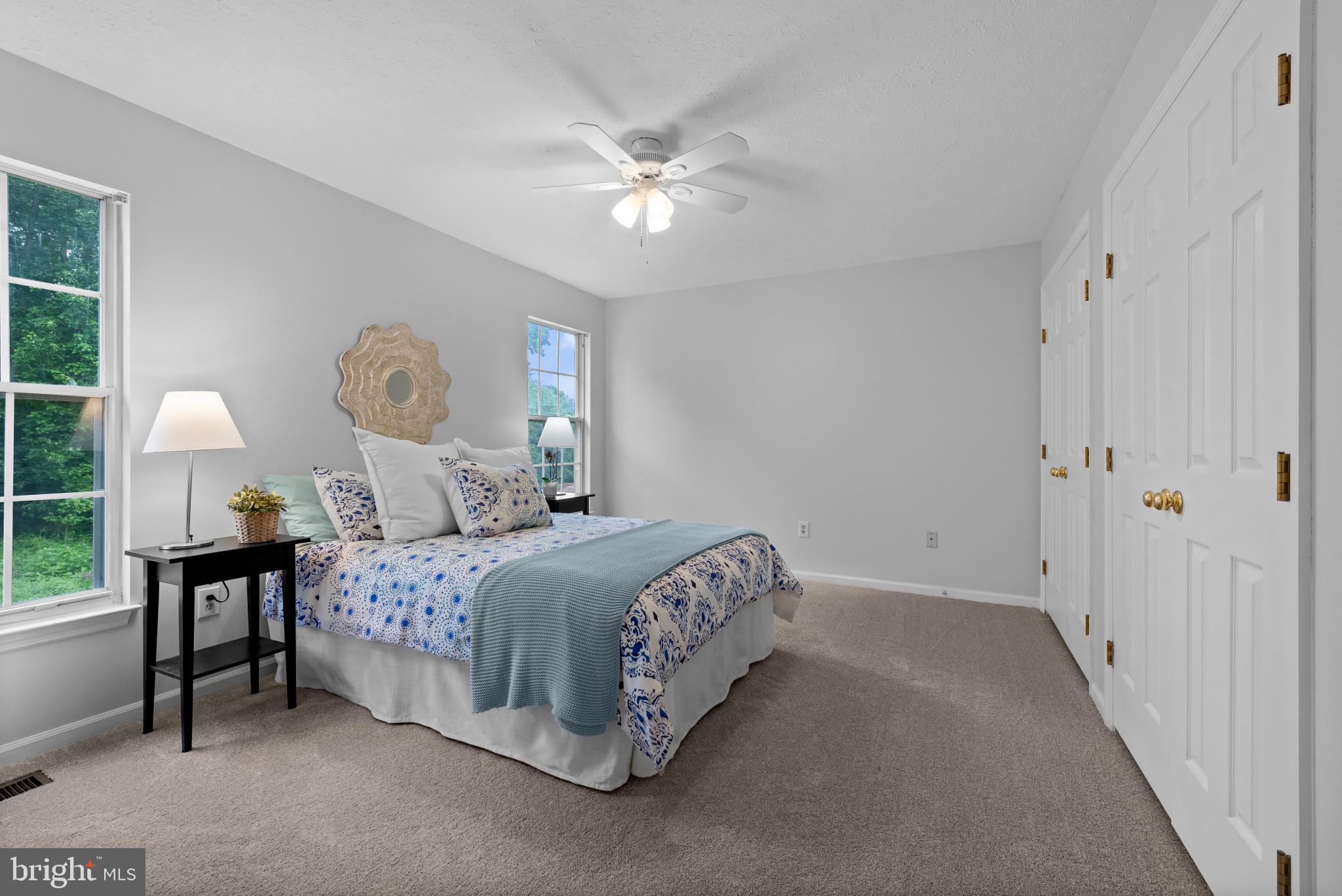 VILLAGE OF BYNUM RUN - Residential