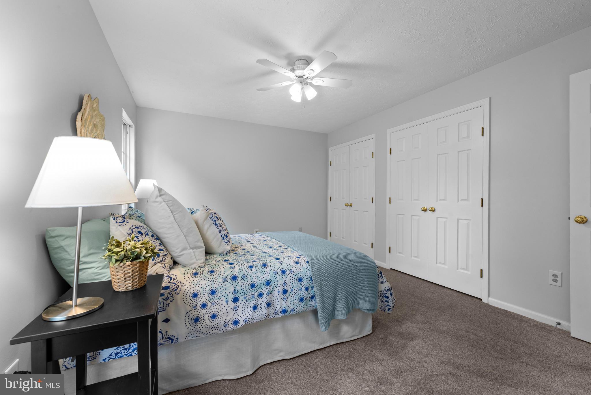VILLAGE OF BYNUM RUN - Residential