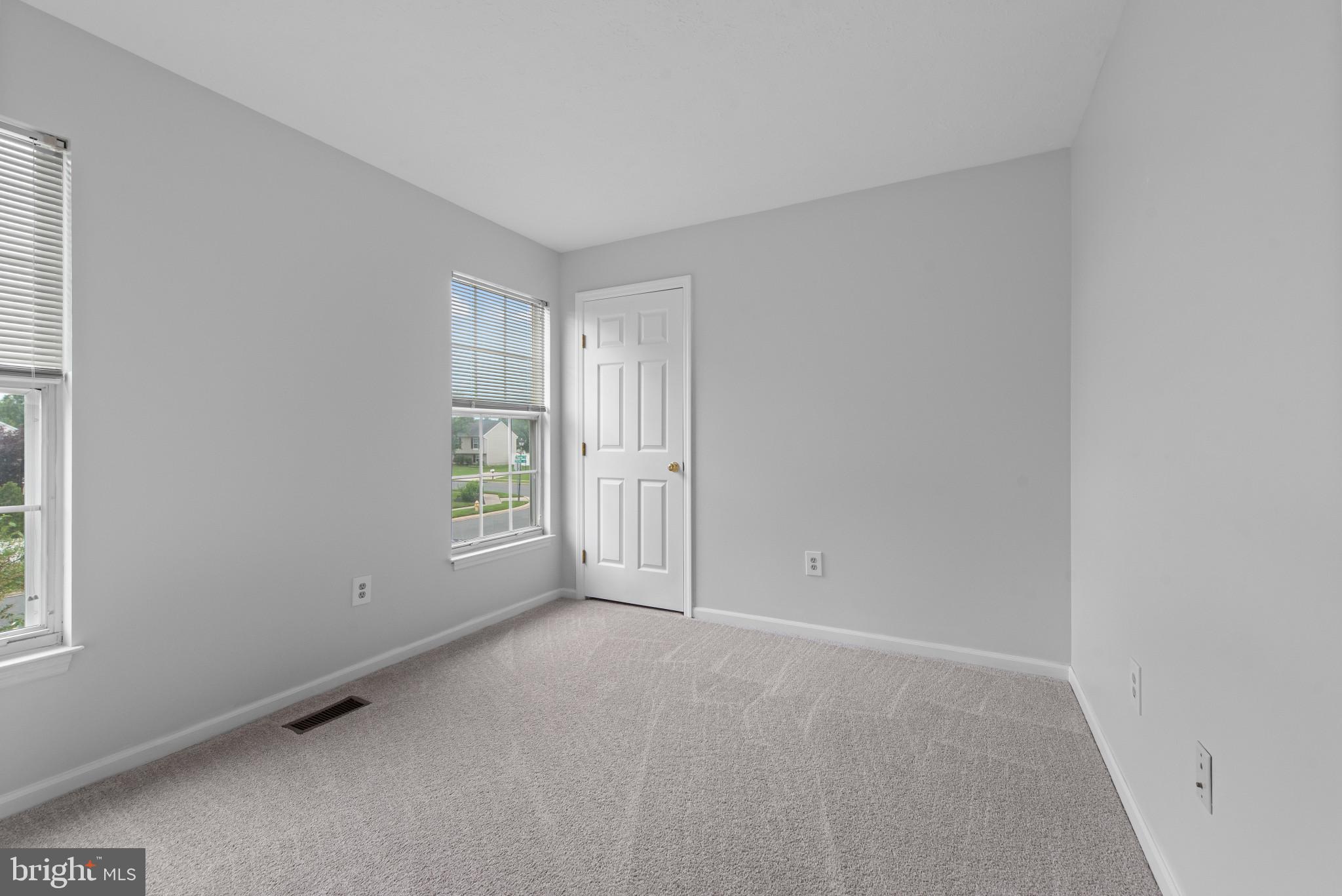 VILLAGE OF BYNUM RUN - Residential