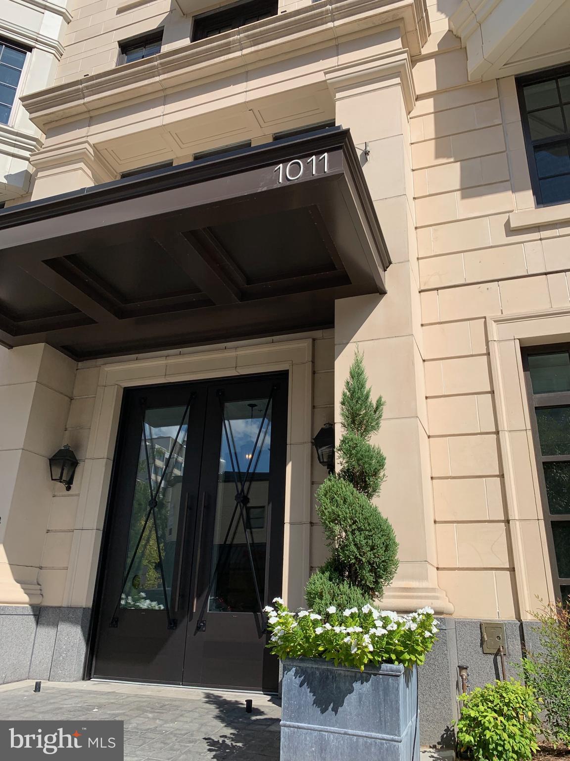 1011 M STREET NW 702