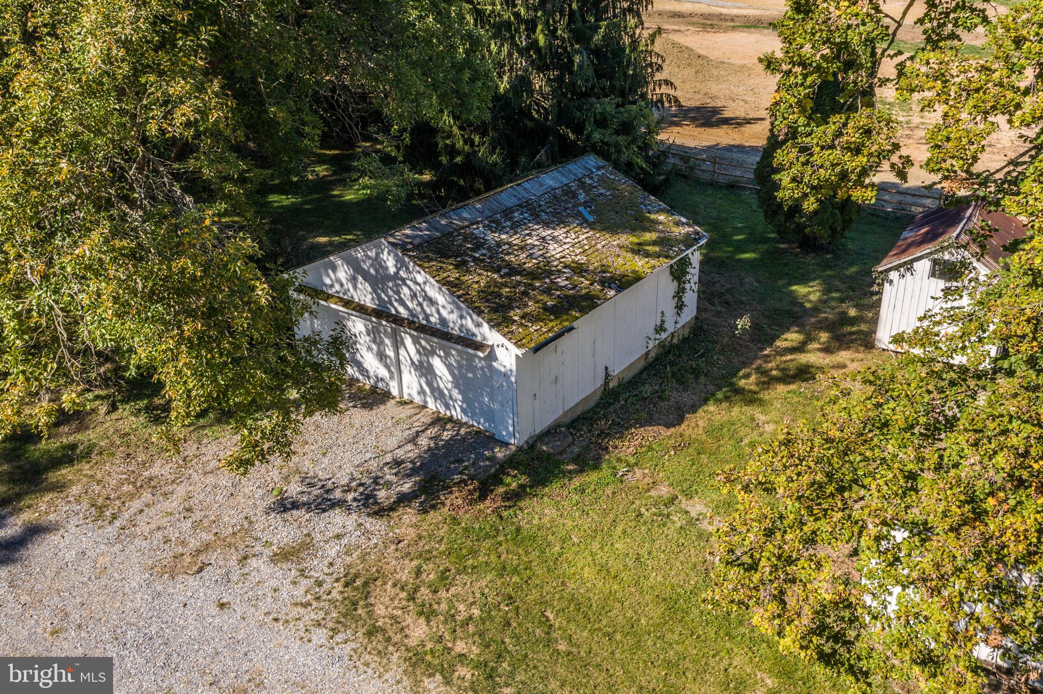 CHARLES TOWN - Residential