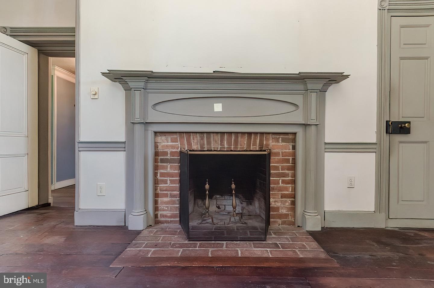 CHARLES TOWN - Residential