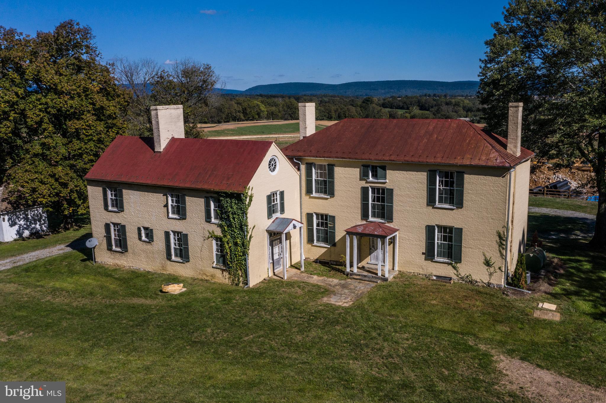 CHARLES TOWN - Residential