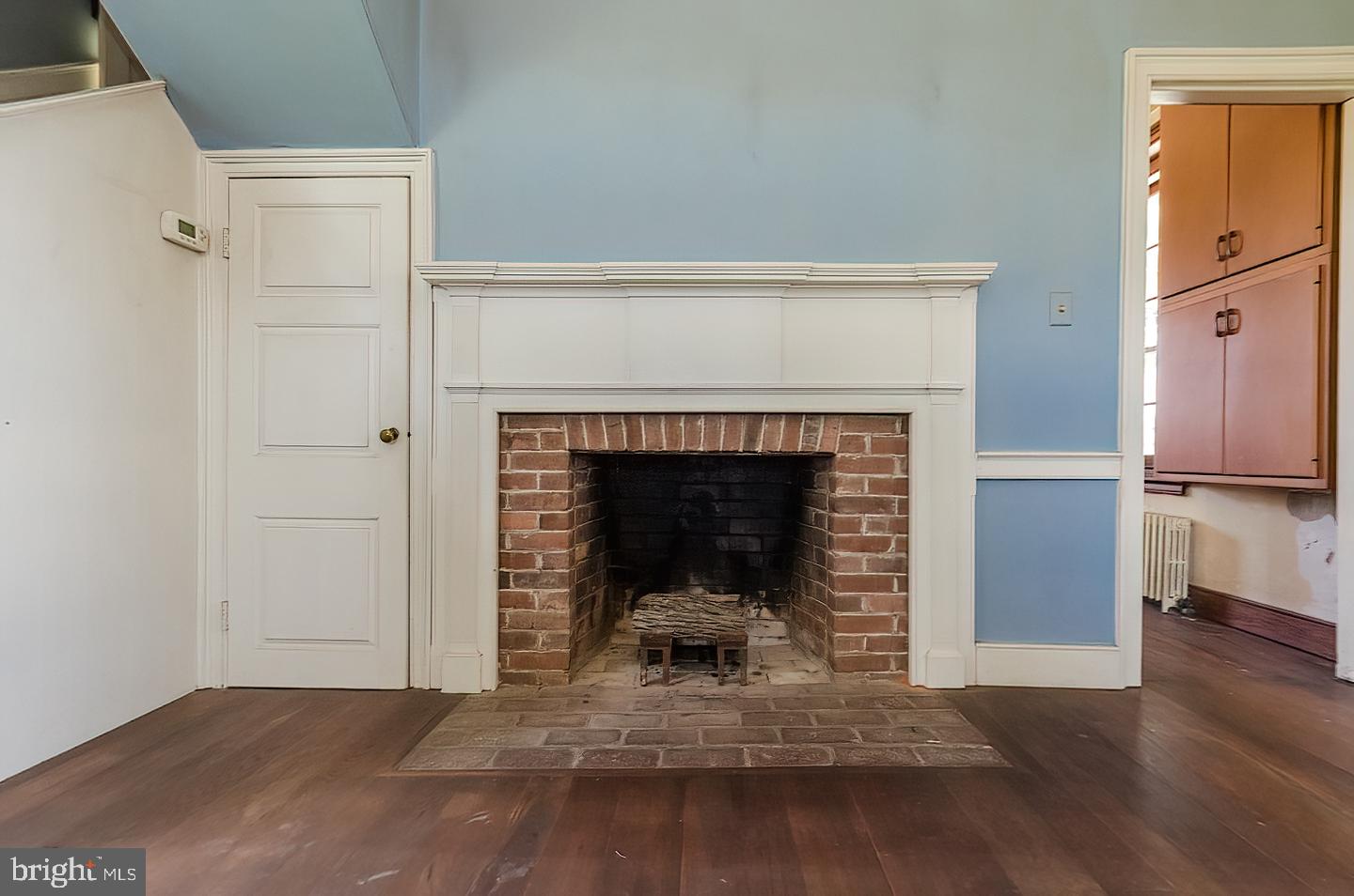 CHARLES TOWN - Residential