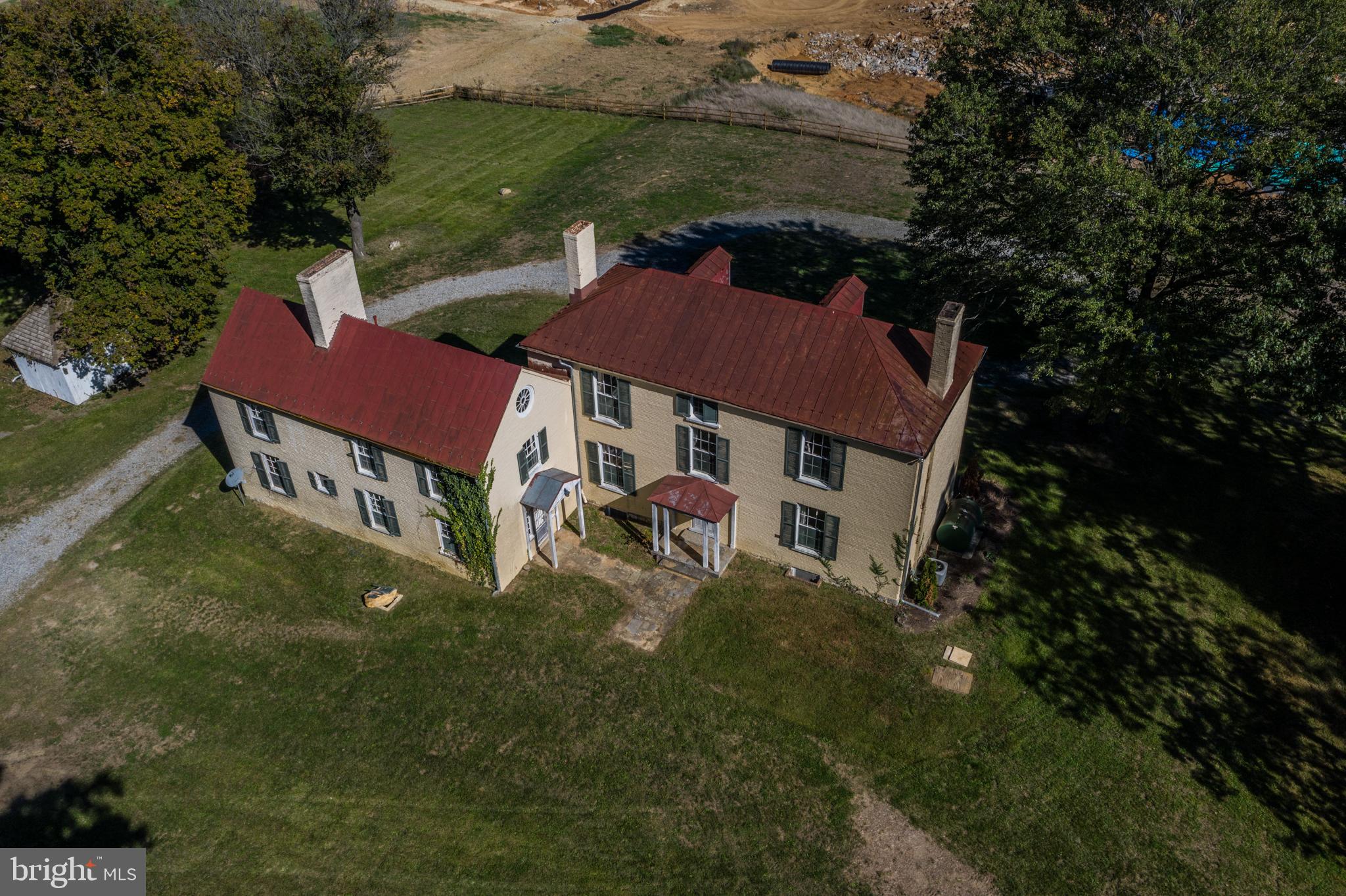 CHARLES TOWN - Residential