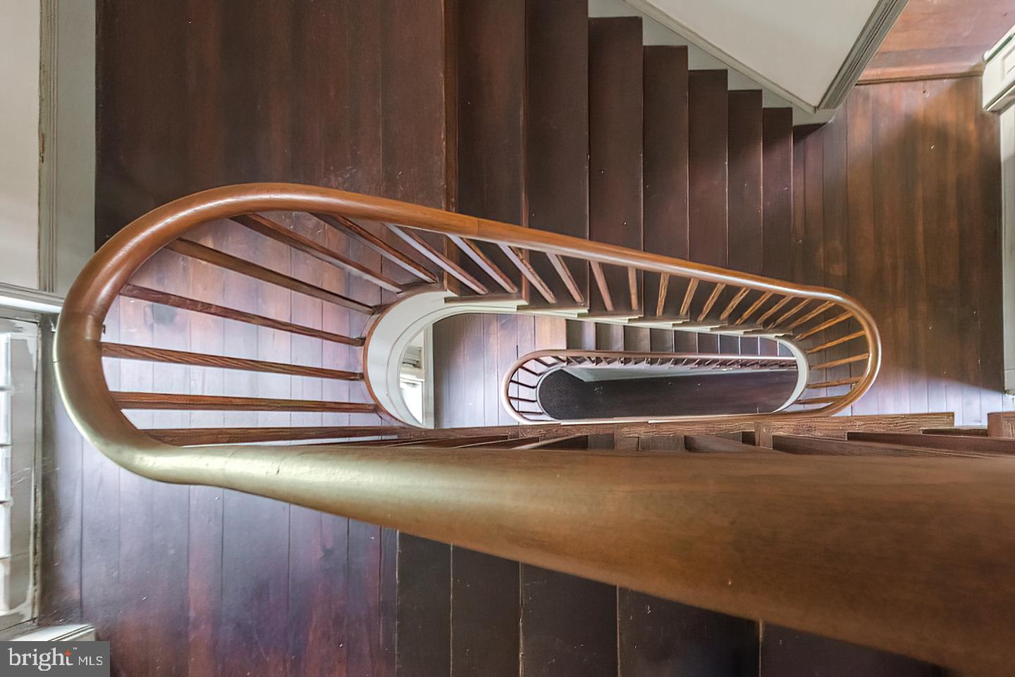 CHARLES TOWN - Residential