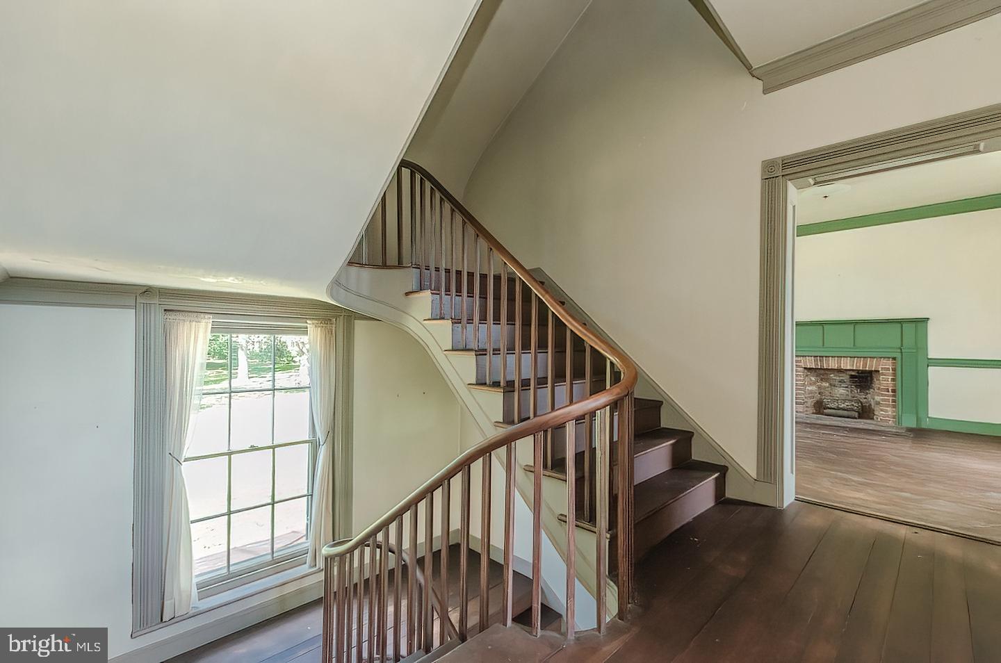 CHARLES TOWN - Residential