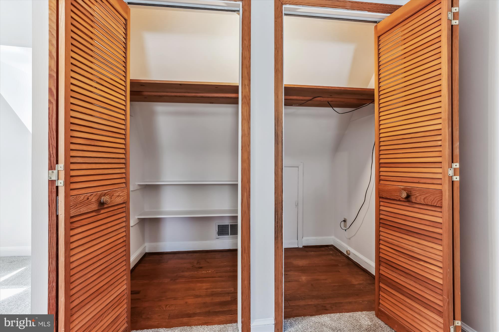 FOREST ESTATES - Residential