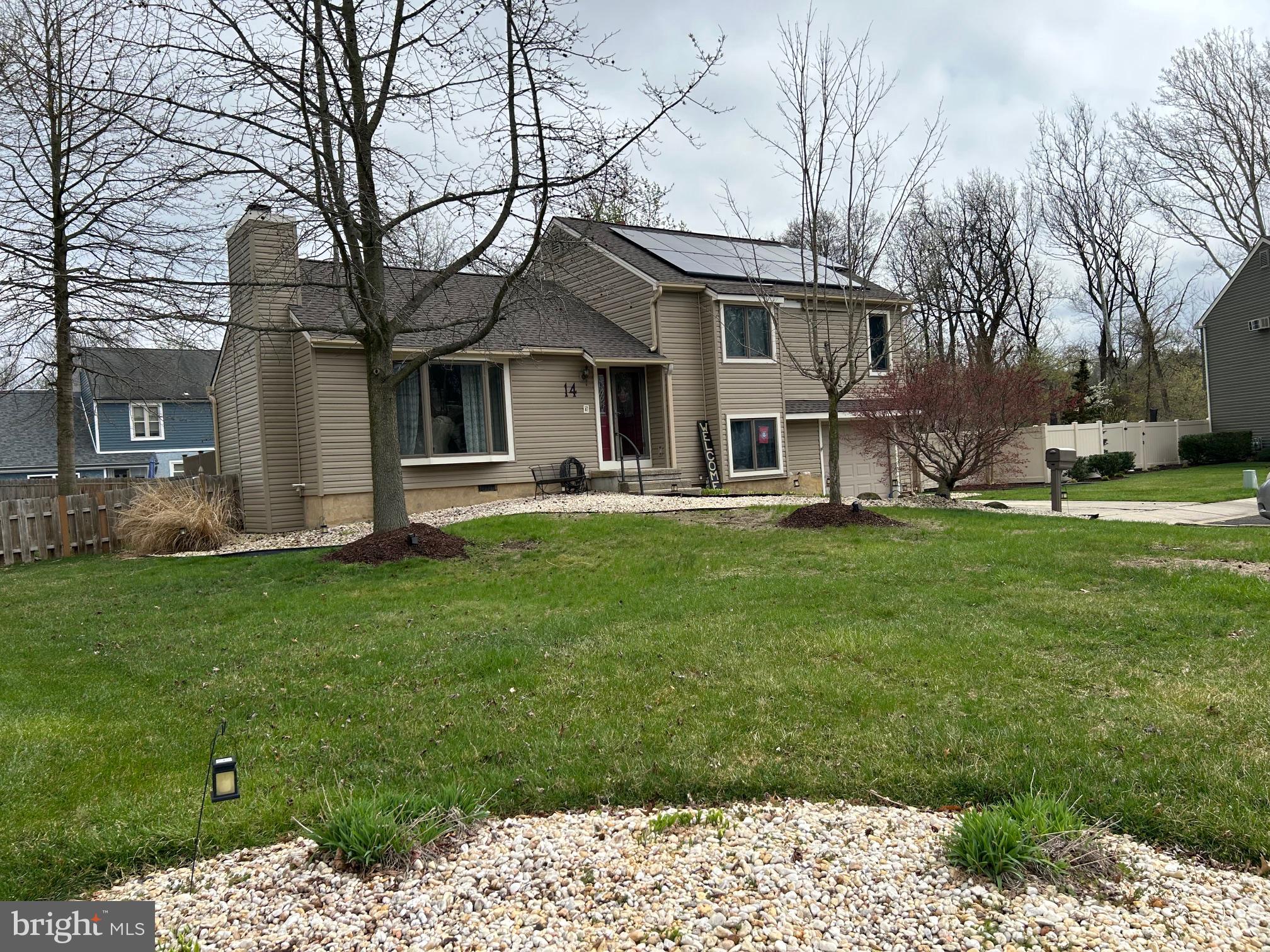 14 SNOWBALL COURT