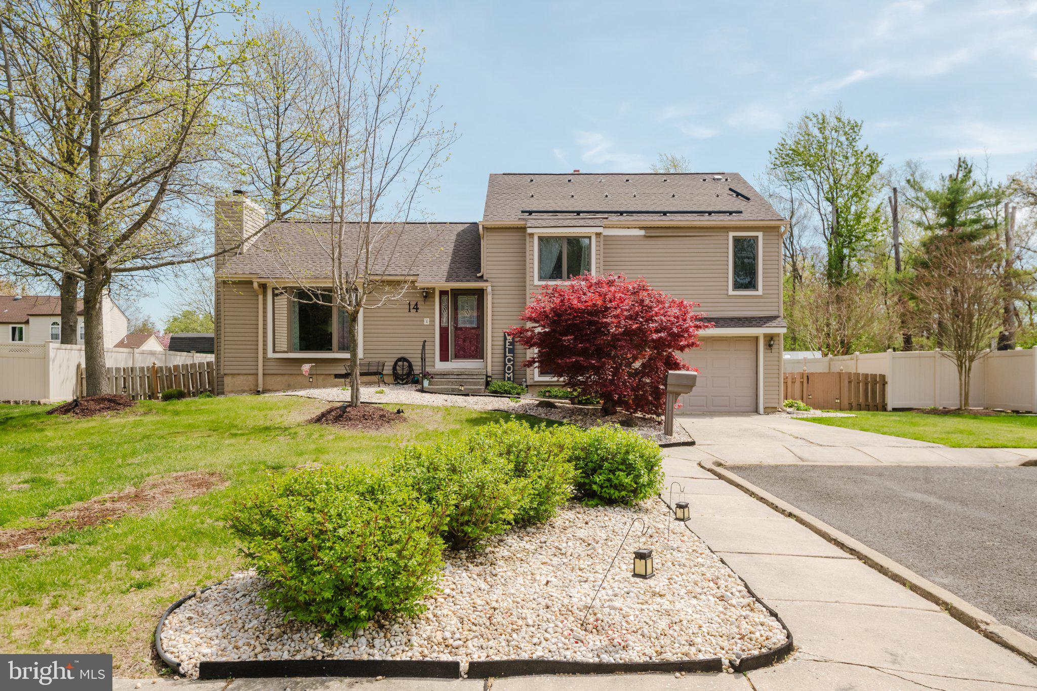 14 SNOWBALL COURT