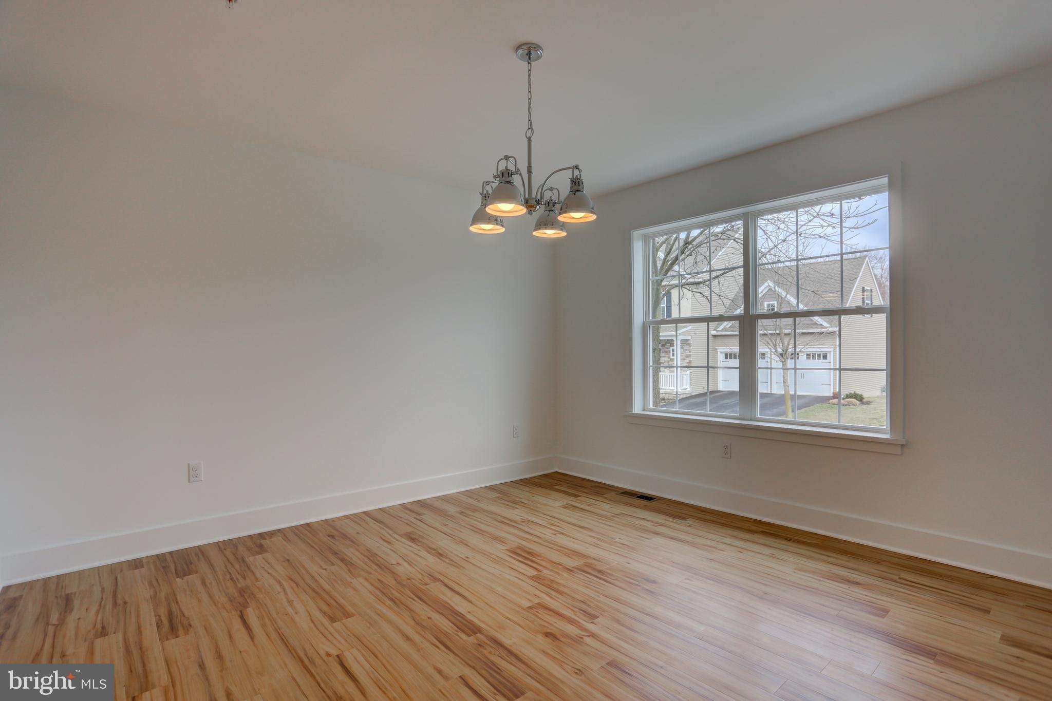 WILLOW BEND FARM - Residential