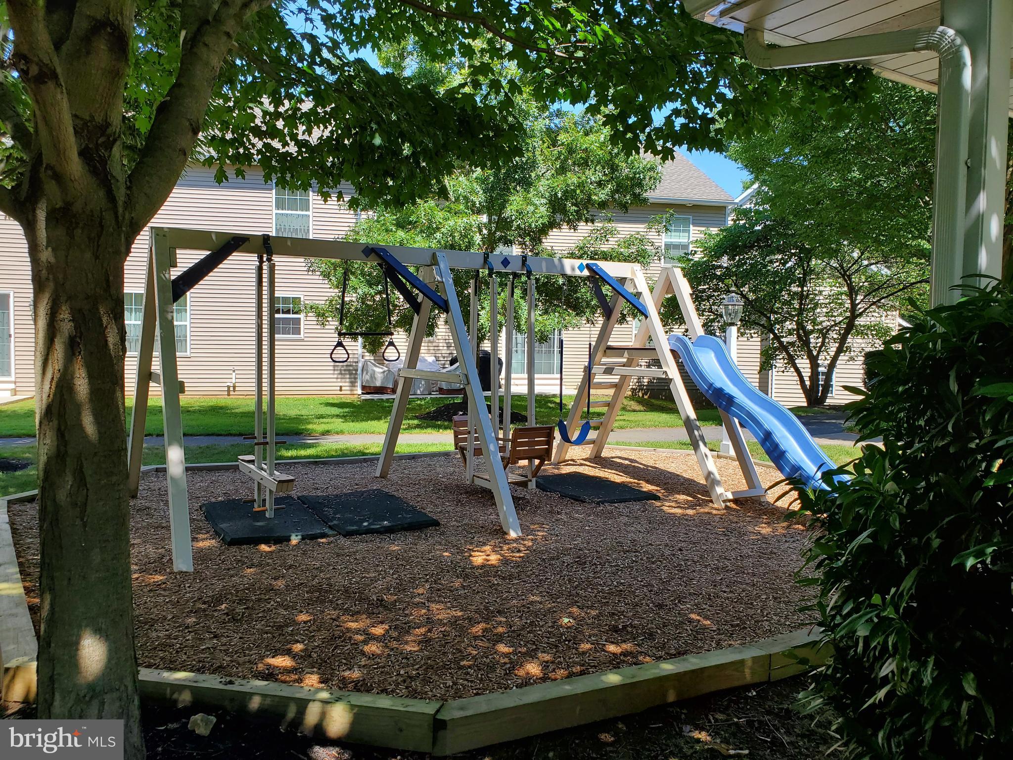 WILLOW BEND FARM - Residential