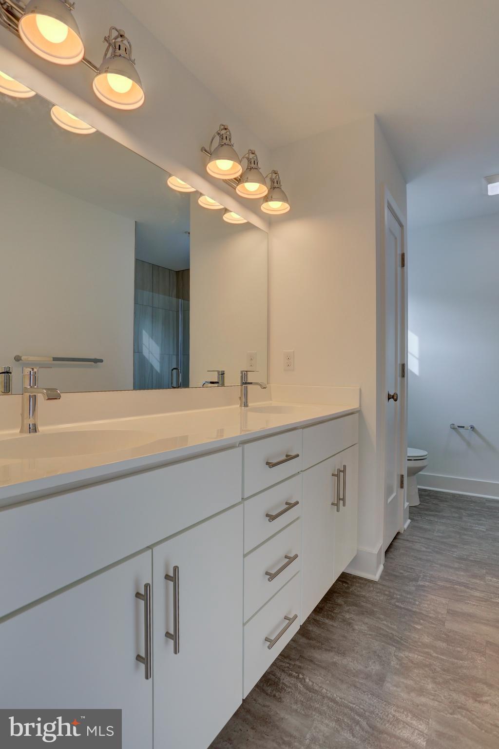 WILLOW BEND FARM - Residential