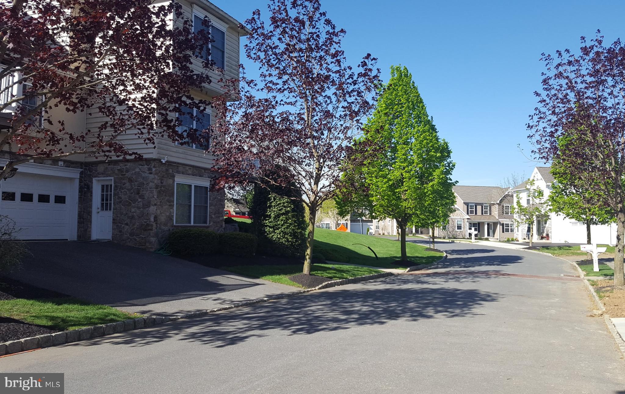 WILLOW BEND FARM - Residential