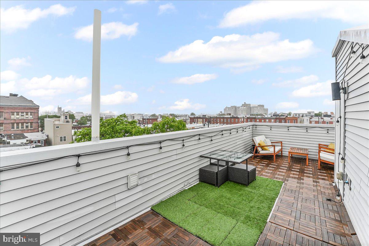 LOWER MOYAMENSING - Residential