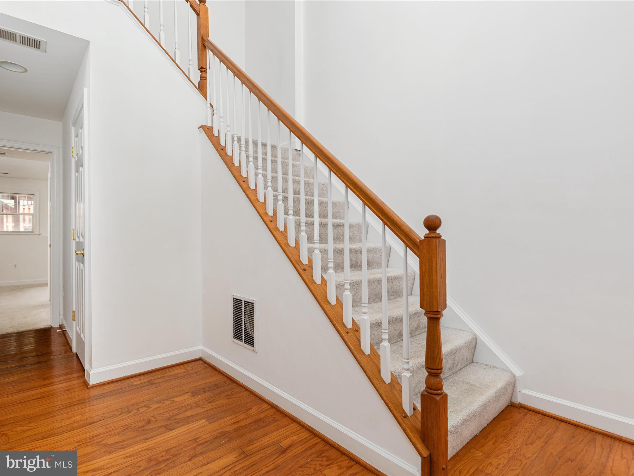 8105 RAINWATER CIRCLE