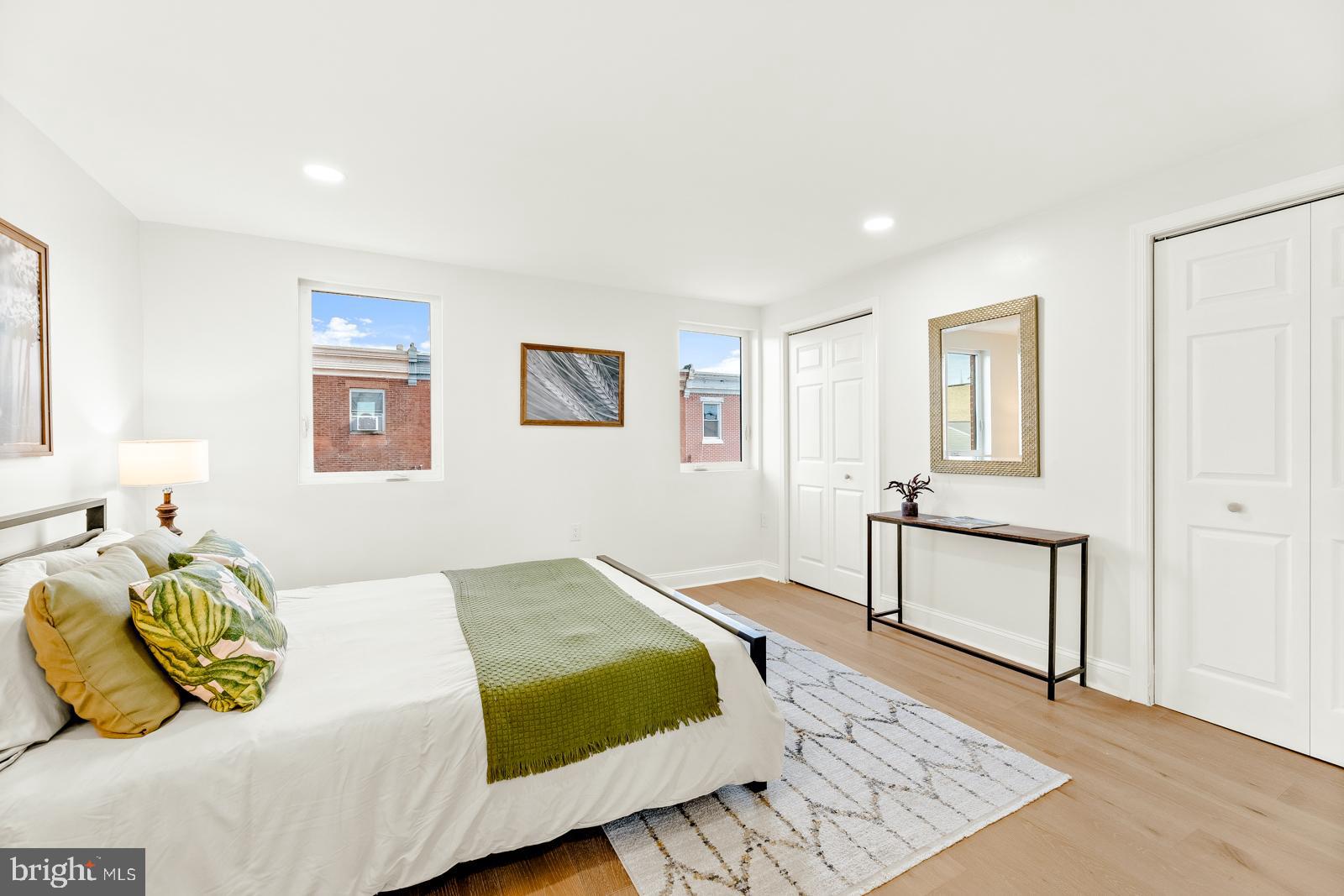 DICKINSON NARROWS - Residential