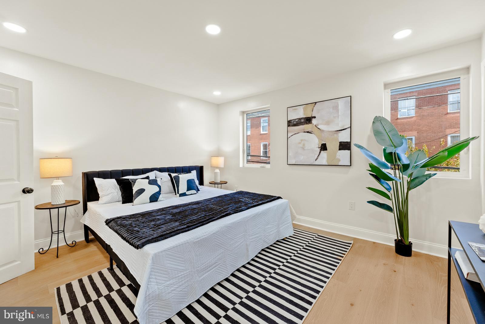 DICKINSON NARROWS - Residential