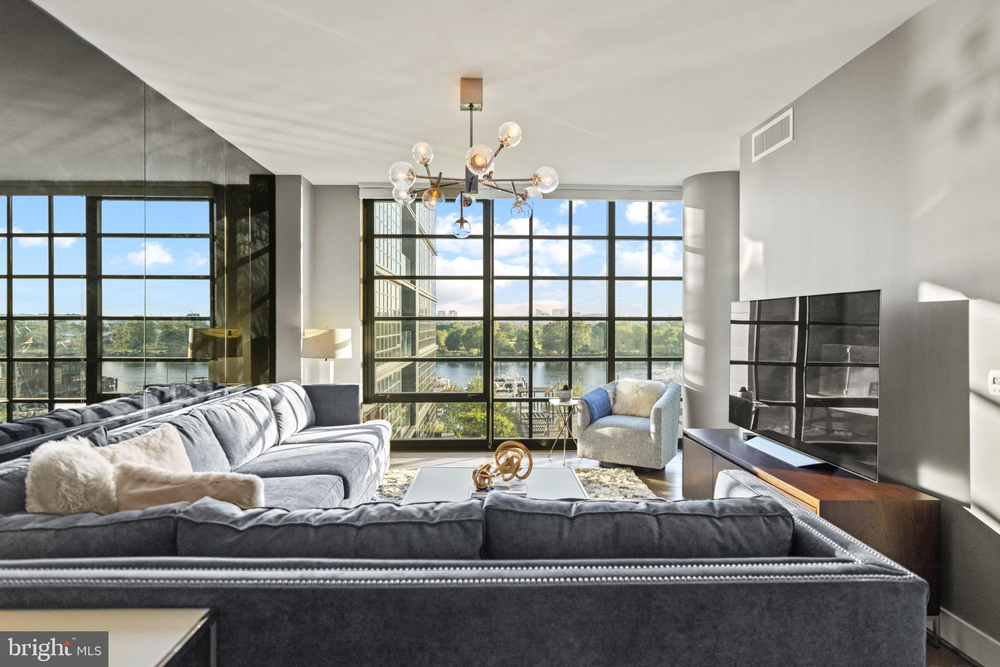 45 SUTTON SQUARE SW 503